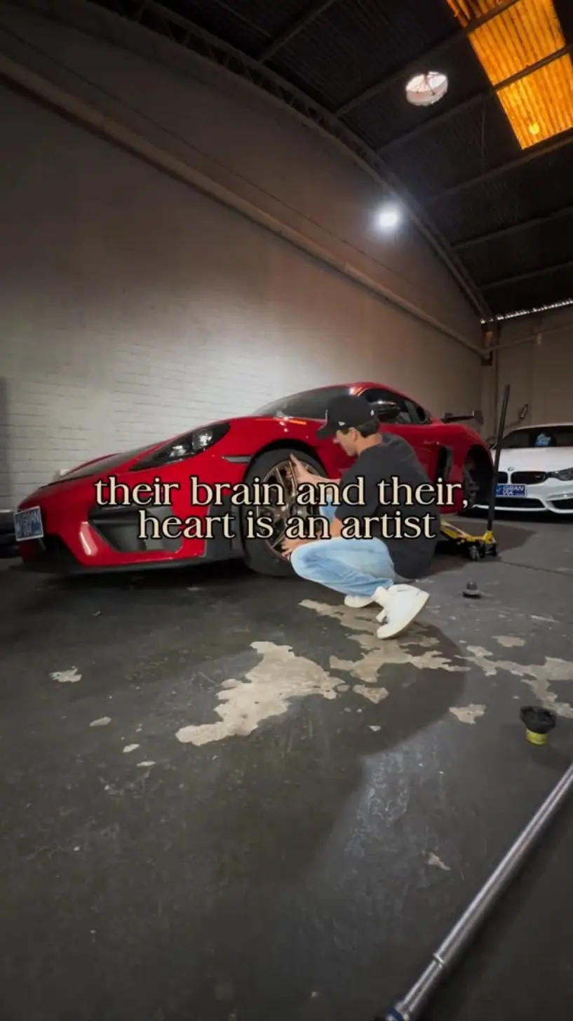 Trabalho nas rodas do GT4 RS